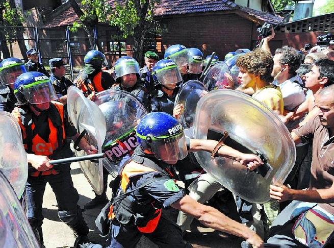 Una vuelta al pasado: populismo penal y contra-reforma policial