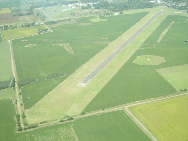 ¿Hasta cuando seguirá clausurado y abandonado el Aeropuerto de Junín?