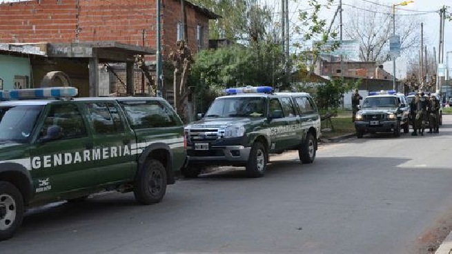 Solicitando incrementar,a pedido de los vecinos, la presencia de Gendarmería en La Cárcova